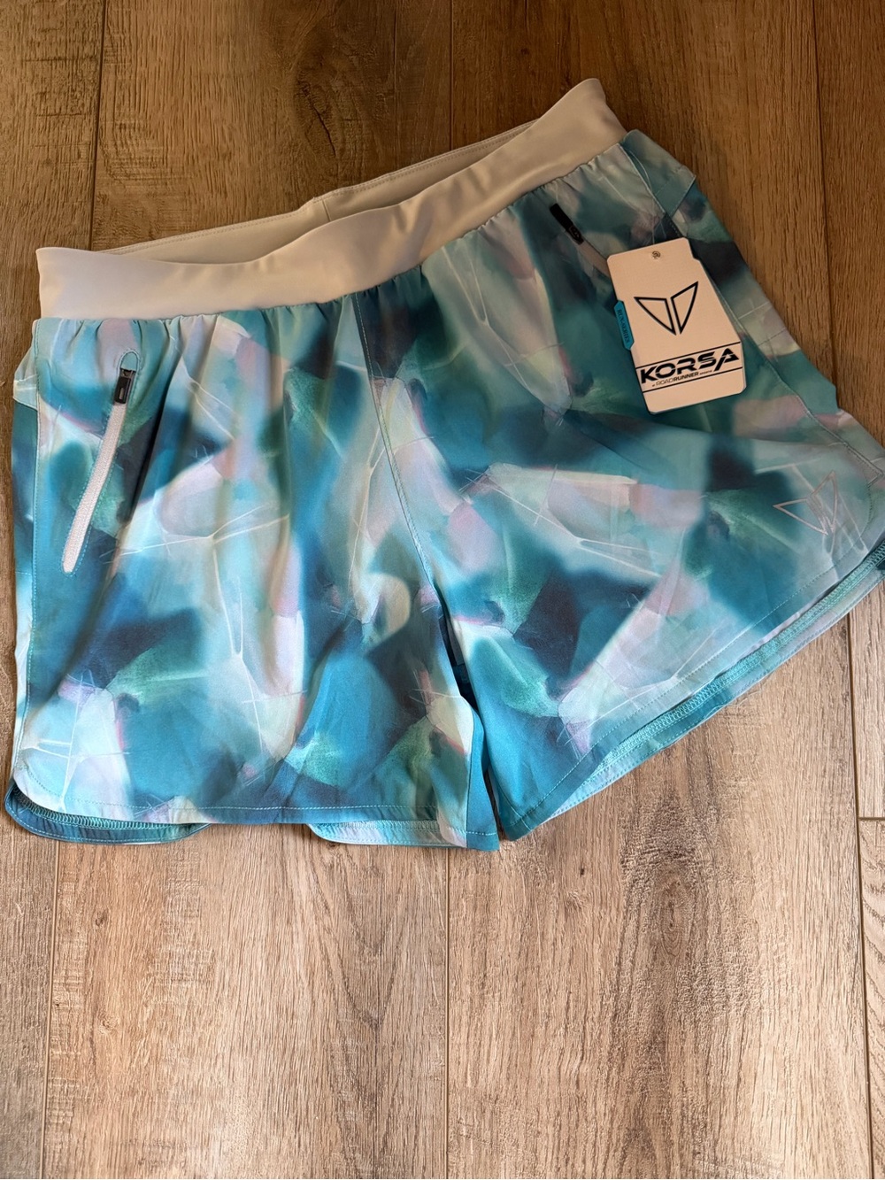 Korsa Women's Teal Tie-Dye Athletic Shorts